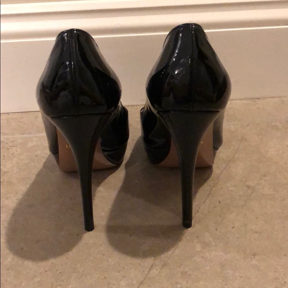 Authentic Prada Vernice Basic Patent Nero 37.5 - image 5